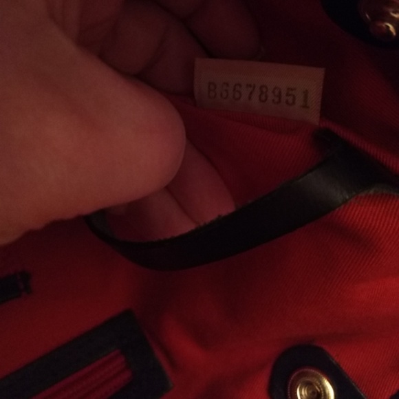 Dooney and Bourke large bag - Picture 4 of 6